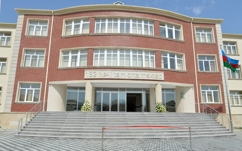 182 nömrəli məktəbdə 3 gündür işıq yoxdur