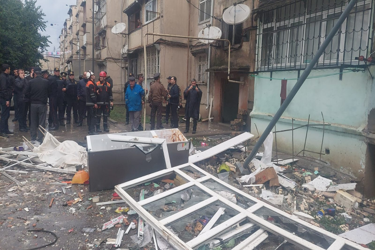 Sakinlər Gəncədəki partlayışdan danışdı: "Şimşək çaxdı, həmin anda..."