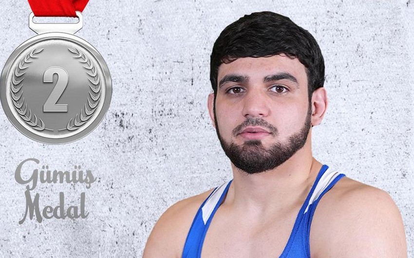 Sofiyada növbəti medalımız