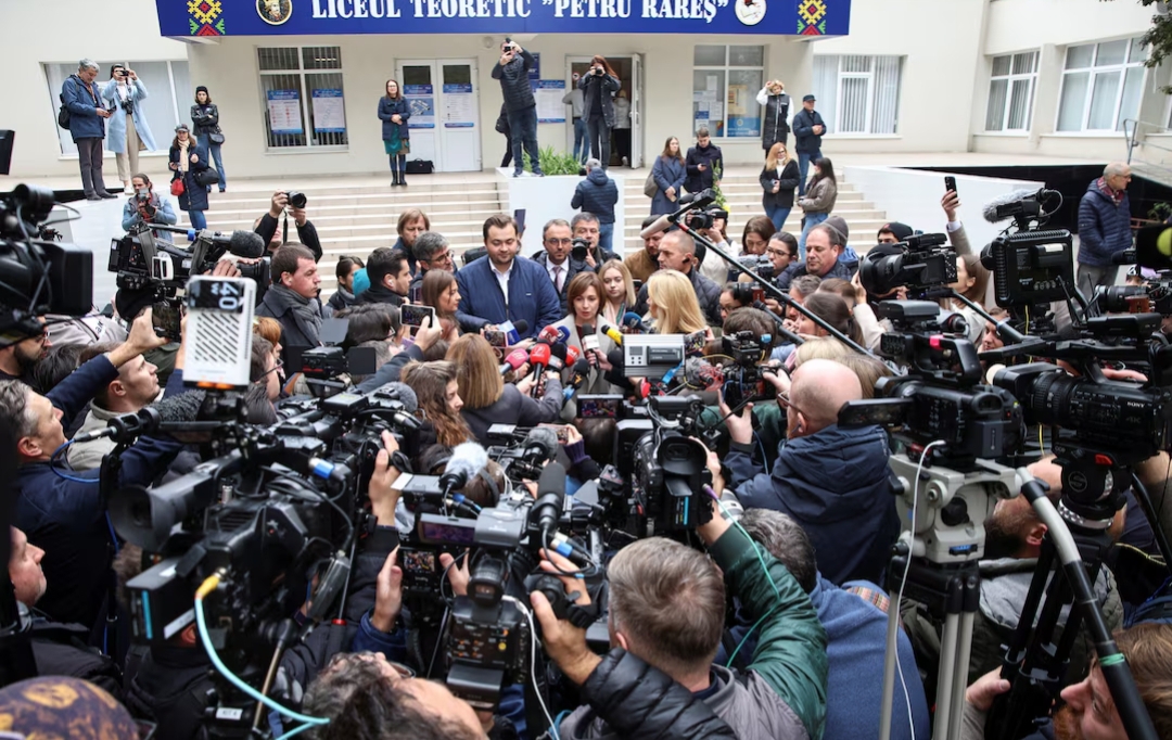 Moldova seçkiləri: hazırkı prezident öndə GEDİR