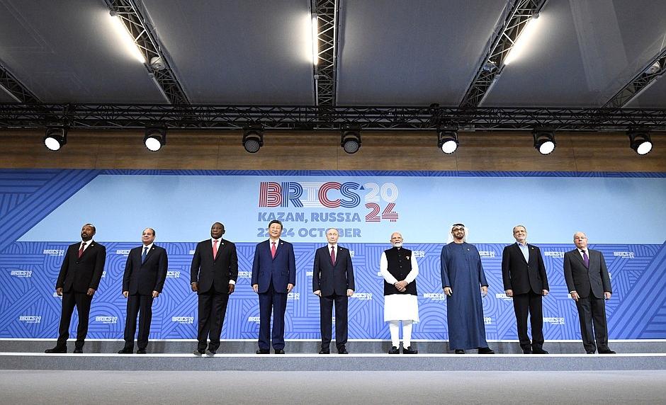 BRICS liderləri hələlik təşkilata yeni üzvləri qəbul etməmək qərarı VERDİLƏR