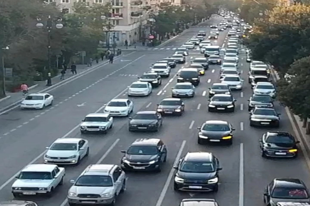 Hazırda tıxac olan yolların SİYAHISI