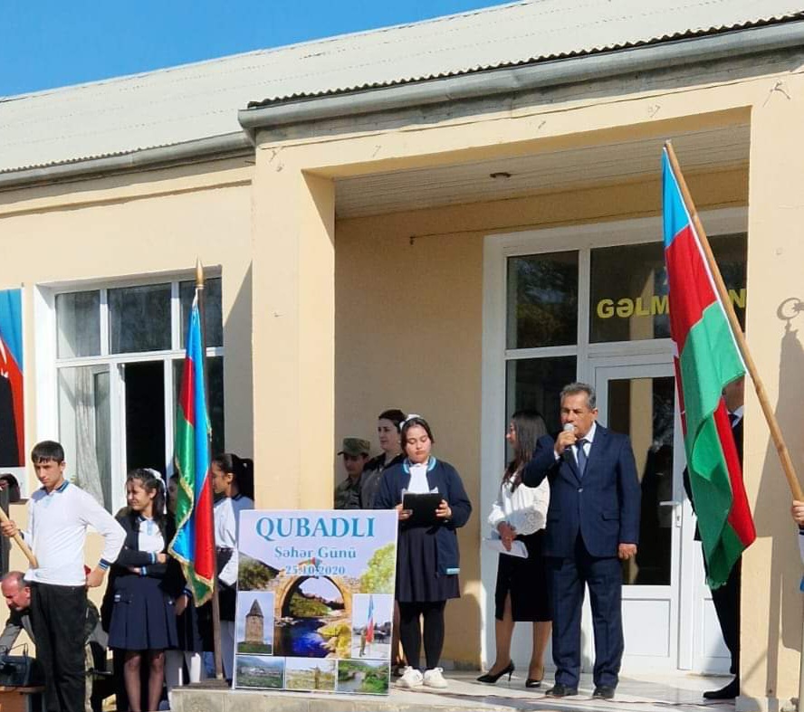 Aşağı Mollu kənd tam orta məktəbində Qubadlı Şəhəri Günü - FOTO