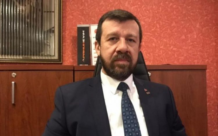 Türkiyədə siyasətçi güllələndi