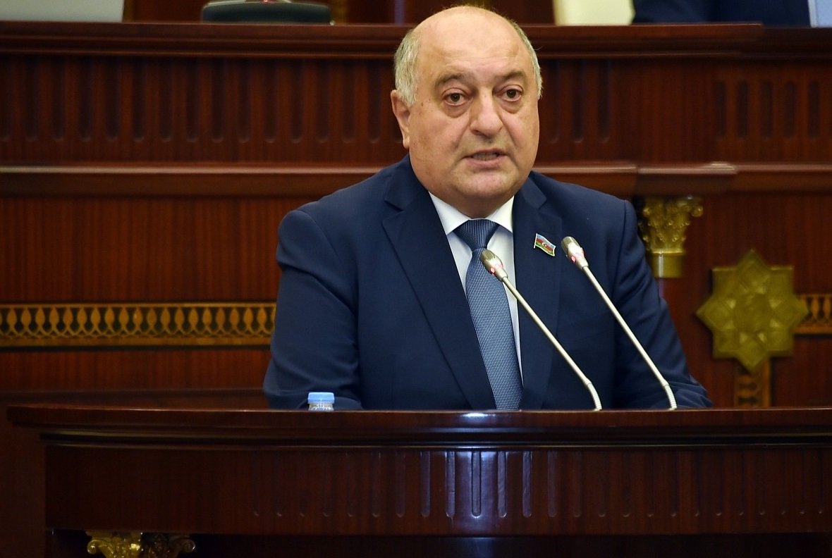 "Azərbaycan müsbət rəy versə də, Rusiya malları geri qaytarır”