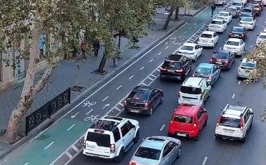 Hazırda tıxac olan yolların SİYAHISI