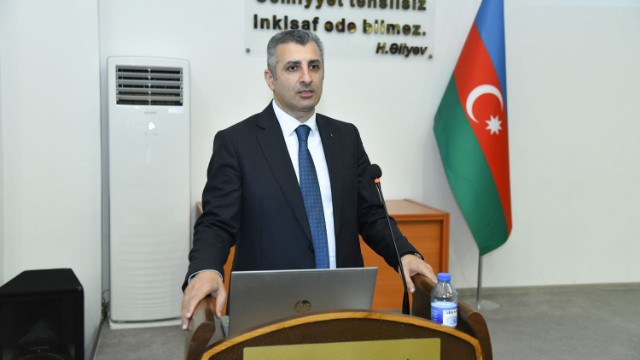 BMU-da Gənclər Fondunun yeni müsabiqəsinin təqdimatı keçirilib - FOTOLAR