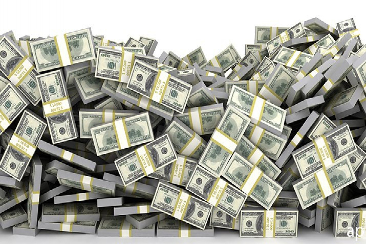 Mərkəzi Bankın valyuta ehtiyatları 241 milyon dollar azalıb