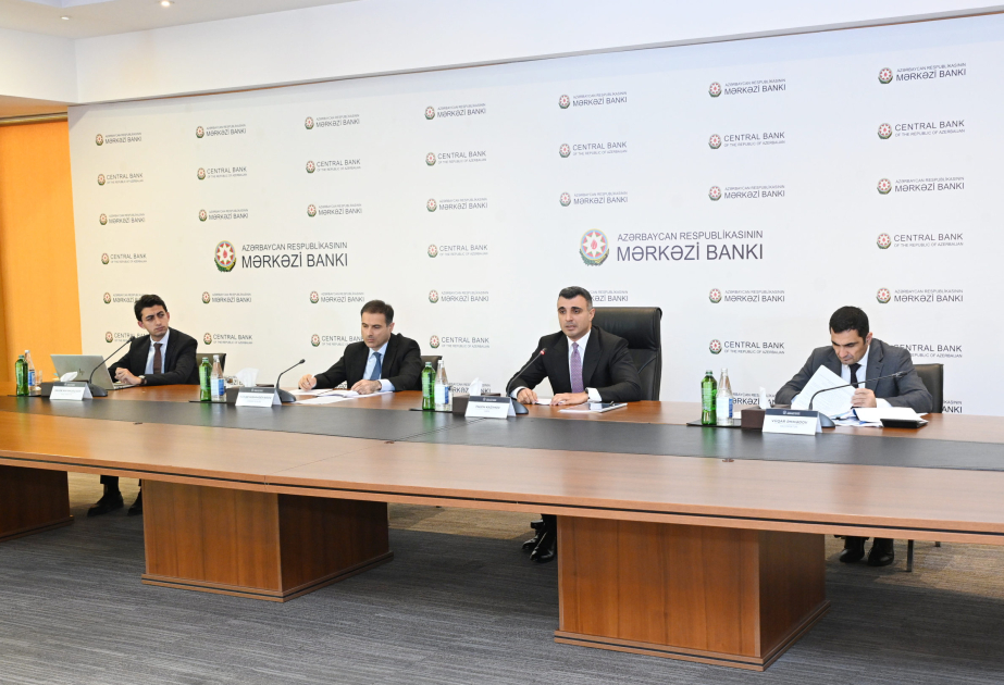 Mərkəzi Bankdakı dəyişikliklərin SƏBƏBİ