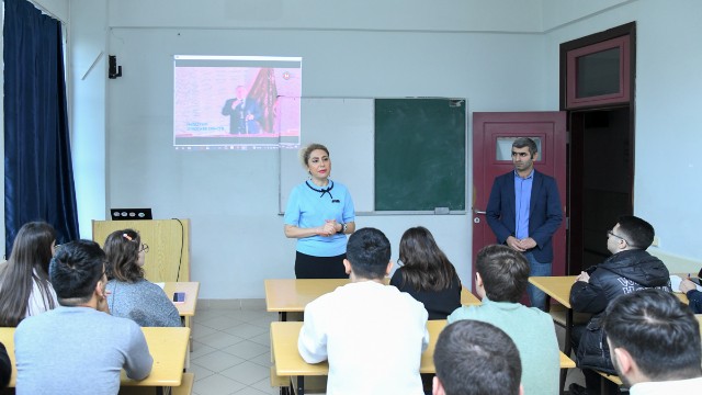BMU-da tələbələr üçün Zəfərlə bağlı xüsusi mühazirələr təşkil olunub - FOTOLAR