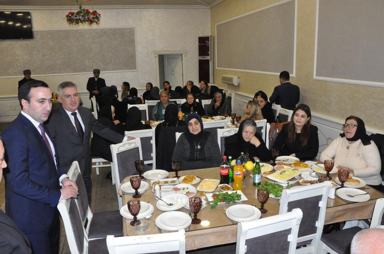 Şabranda şəhidlərimizin xatirəsinə ehsan süfrəsi açıldı