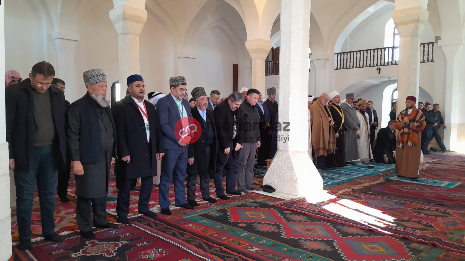 31 ildən sonra Ağdam məscidində azan səsi UCALDI - FOTOLAR