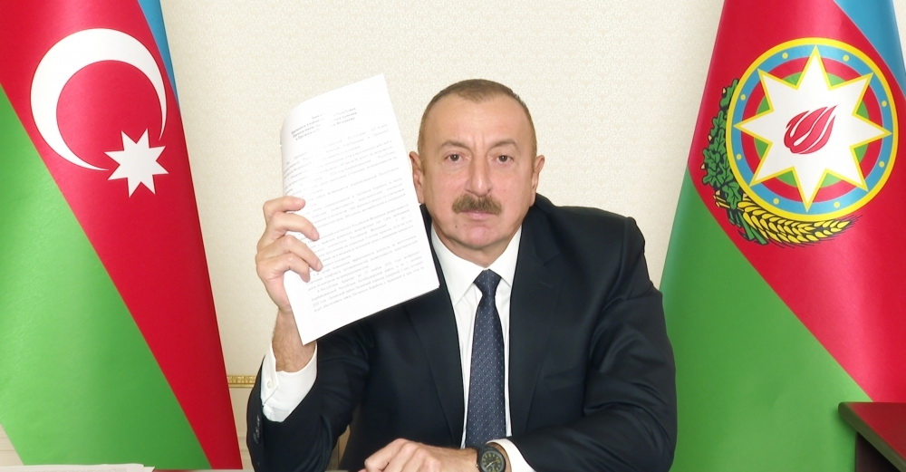 Ermənistanın kapitulyasiya aktını imzalamasından 4 il ötür