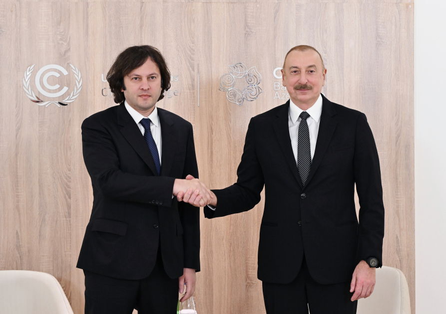 İlham Əliyev İrakli Kobaxidze ilə görüşüb - FOTO