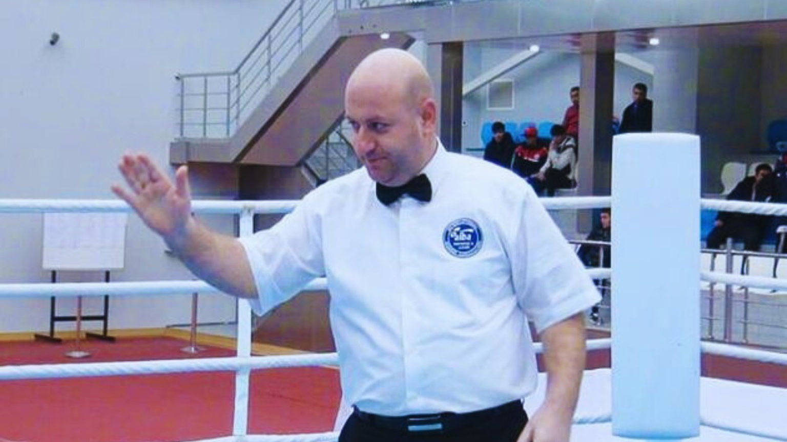 Boks hakimi direktor TƏYİN EDİLDİ