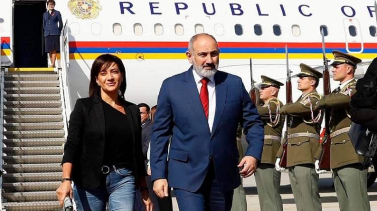 Paşinyan Roma Papasının hüzuruna GETDİ
