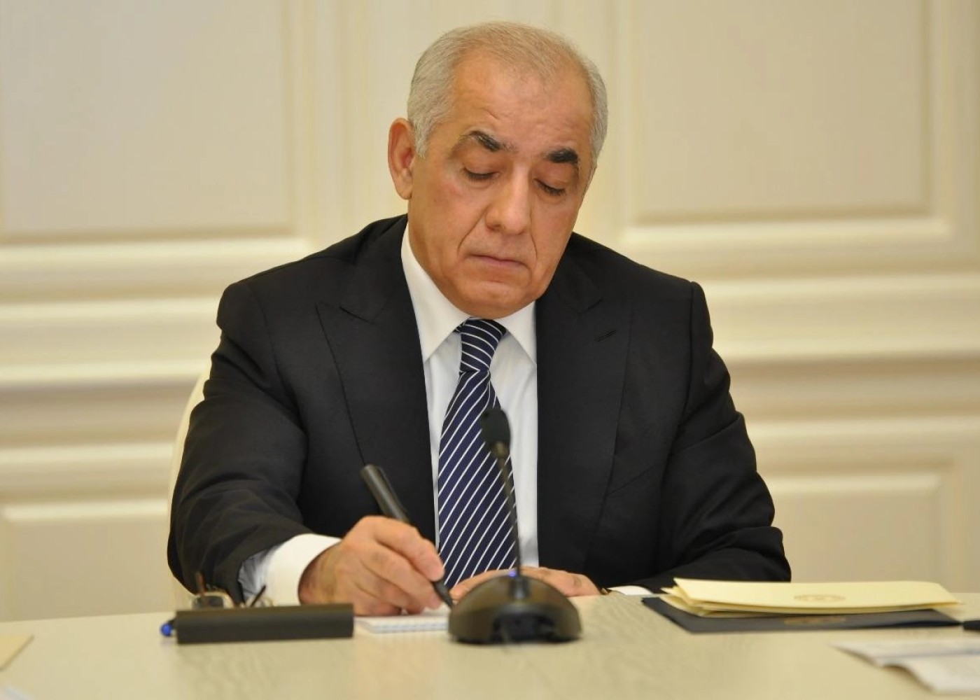 Baş nazir bu qaydada dəyişiklik etdi