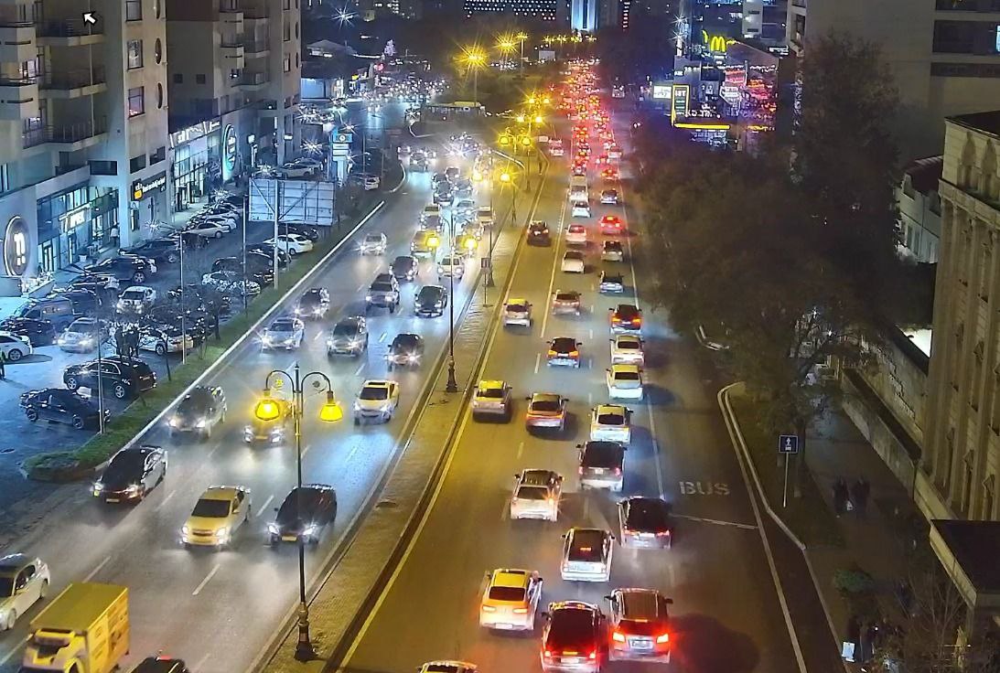 Hazırda tıxac olan YOLLAR