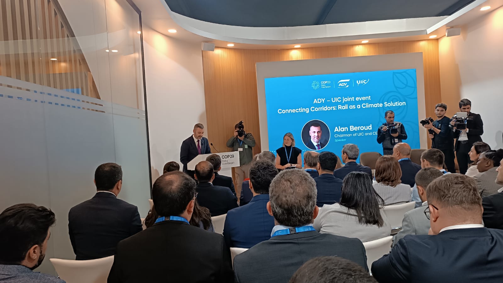 COP29-da "İqlim siyasətində dəmir yolları" mövzusunda tədbir keçirilib