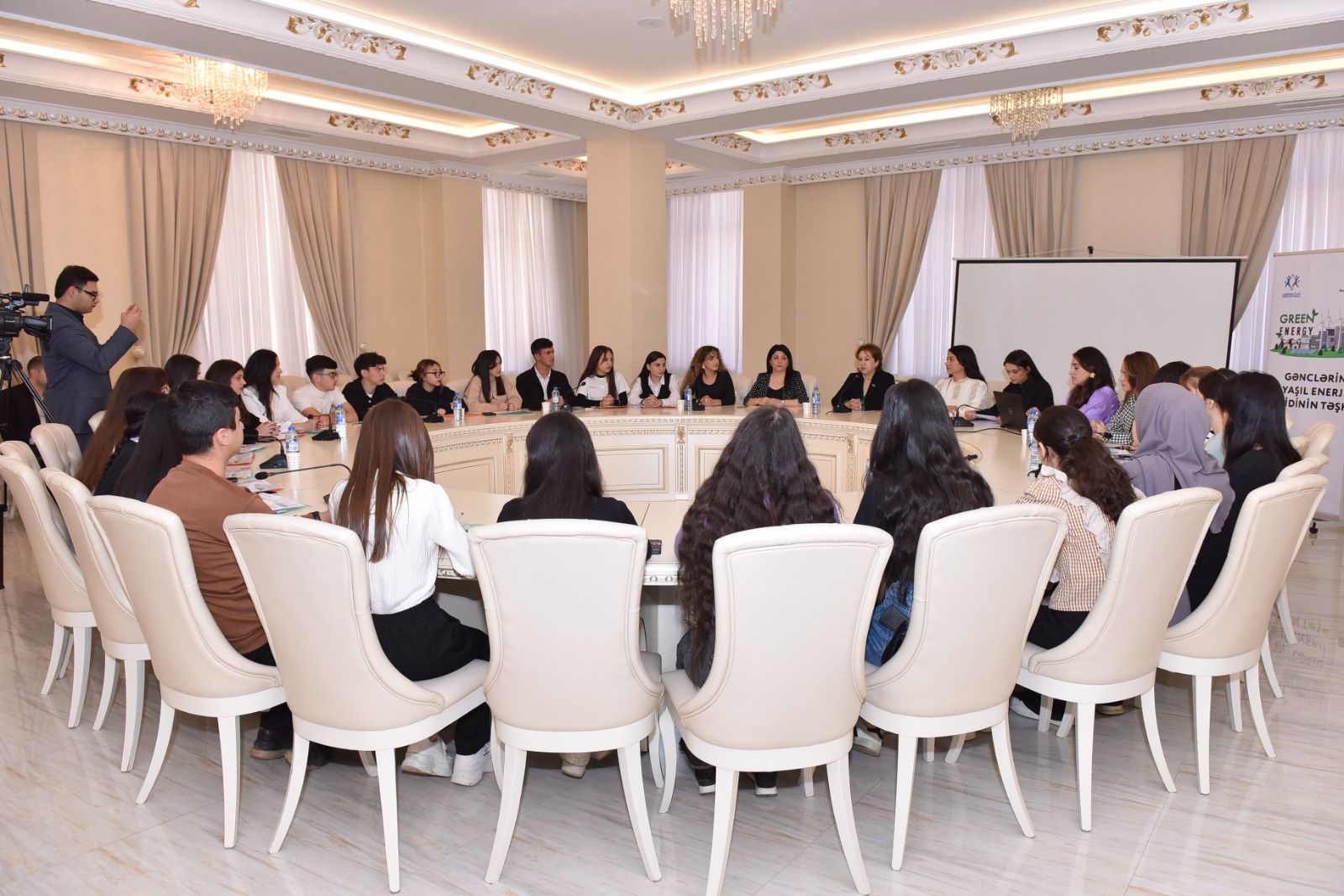 “Yaşıl həyat naminə” adlı təlimlər keçirilib