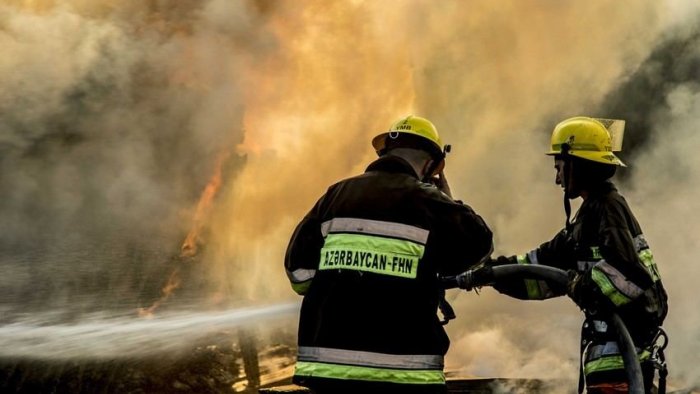 Ötən sutkada 24 yanğın olub - 2 nəfər xilas edilib