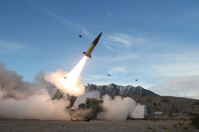 Rusiya tərəfi etiraf etdi: Ukrayna raketləri S-400 komleksinə dəyib