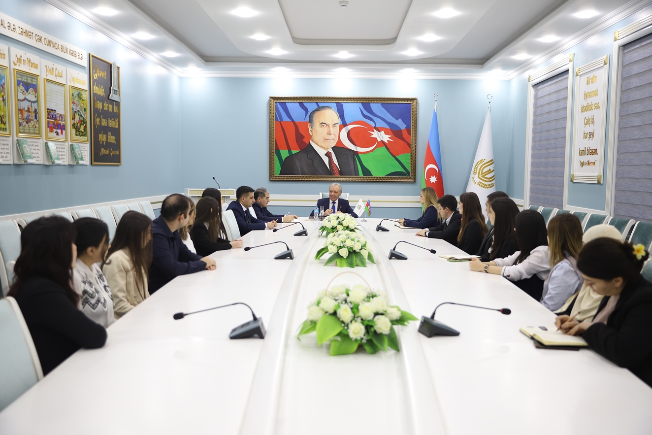 Gəncə Dövlət Universitetinə işə qəbul olanlarla görüş keçirilib - FOTO