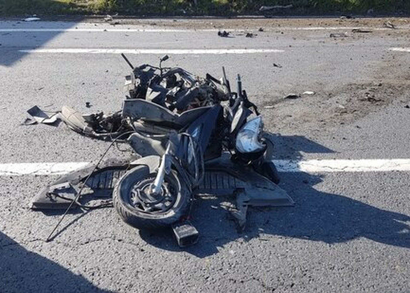 Motosiklet "Opel"lə toqquşdu - Ölənlər var