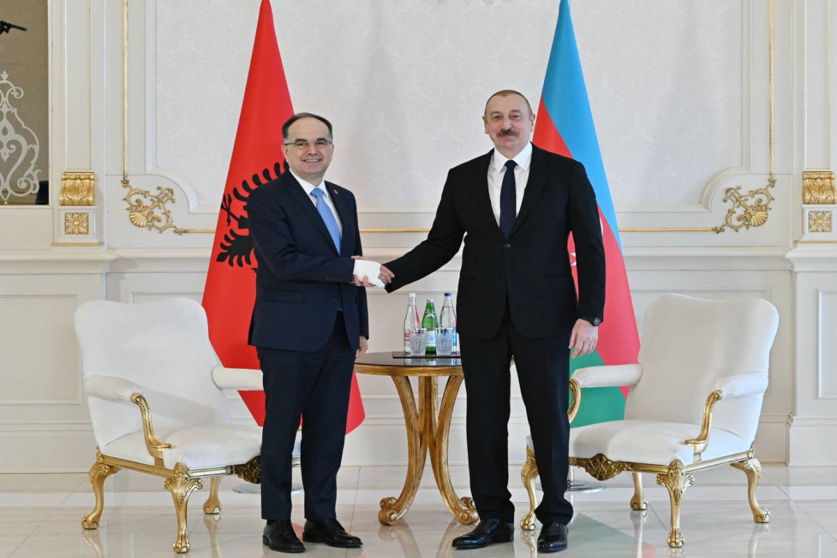 İlham Əliyev Bayram Beqanı təbrik etdi