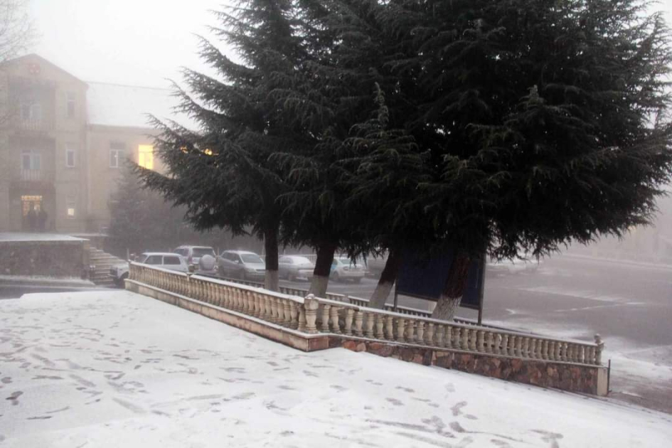 Daşkəsənə qar yağdı - Rayondan FOTO