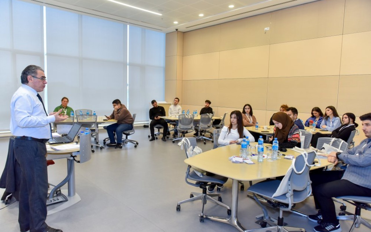 MEDİA jurnalistlər üçün yeni təlimlərə başladı - FOTOLAR