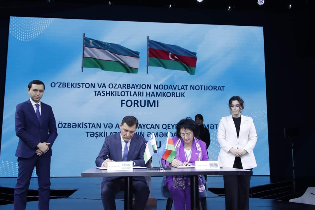 Azərbaycan və Özbəkistan QHT-ləri memorandum imzaladılar - FOTOLAR