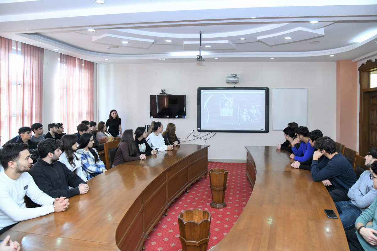 BMU-da Ulu Öndərin tarixi xidmətlərindən bəhs olunub - FOTO