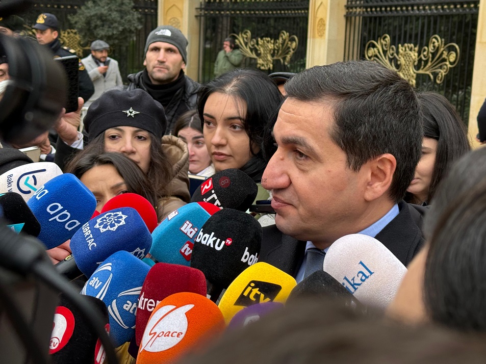 Suriyanın əvvəlki rejimi Azərbaycana problem yaradırdı - Prezidentin köməkçisi