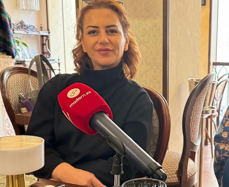 Azərbaycan qadınları baxımı yaxşı makyaj etməkdə görür – MÜSAHİBƏ