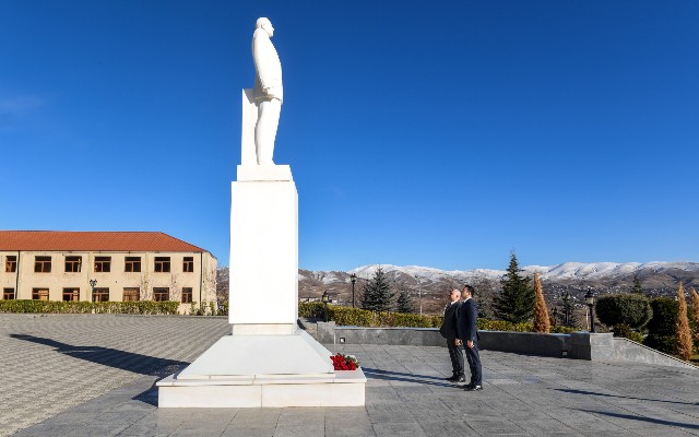 “Azərişıq” sədri Gədəbəydə vətəndaşları qəbul etdi