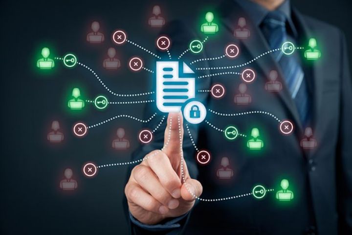 Bütün tibbi qeydiyyat sənədləri elektronlaşdırılacaq - RƏSMİ