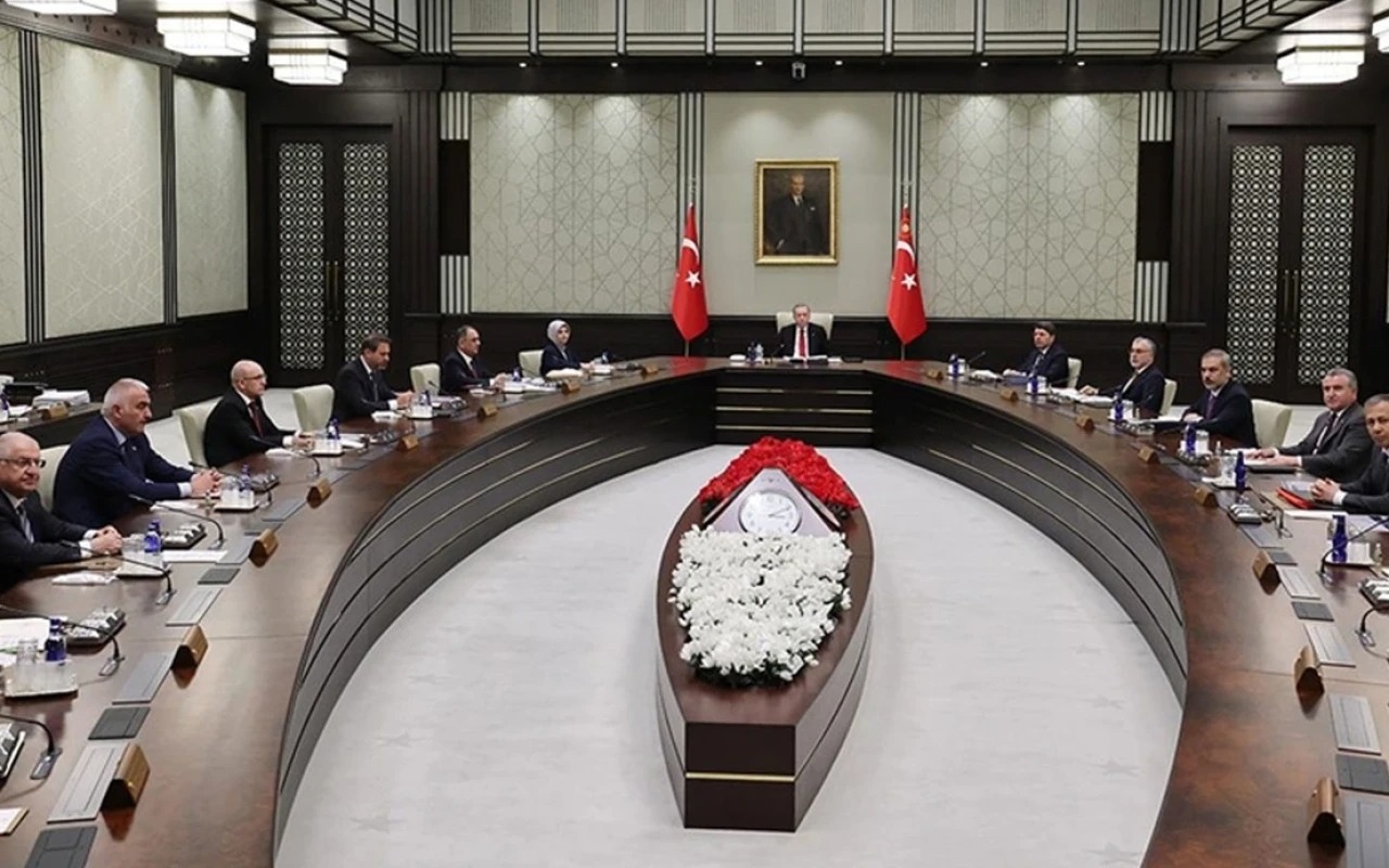 Ərdoğan nazirləri TOPLADI