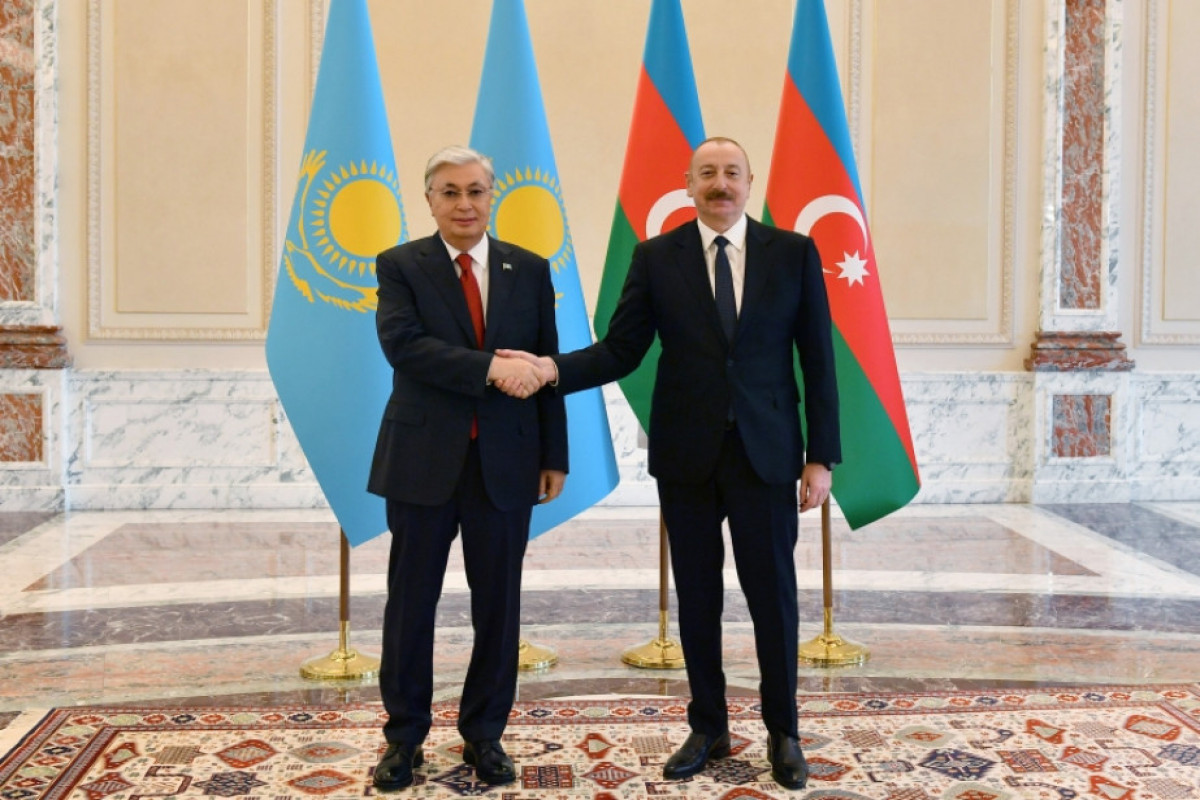 Tokayev Azərbaycan Prezidentinə zəng etdi