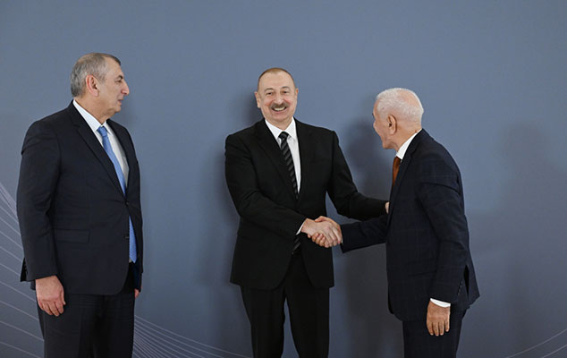 Prezident idmançıları təltif etdi - FOTO
