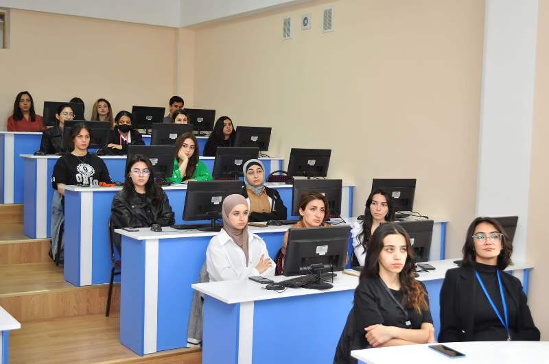 Bu il akkreditasiyadan keçmiş universitetlərin ADLARI