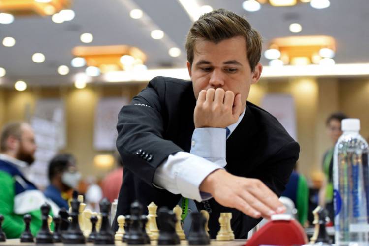 Şahmat üzrə dünya çempionatında QALMAQAL