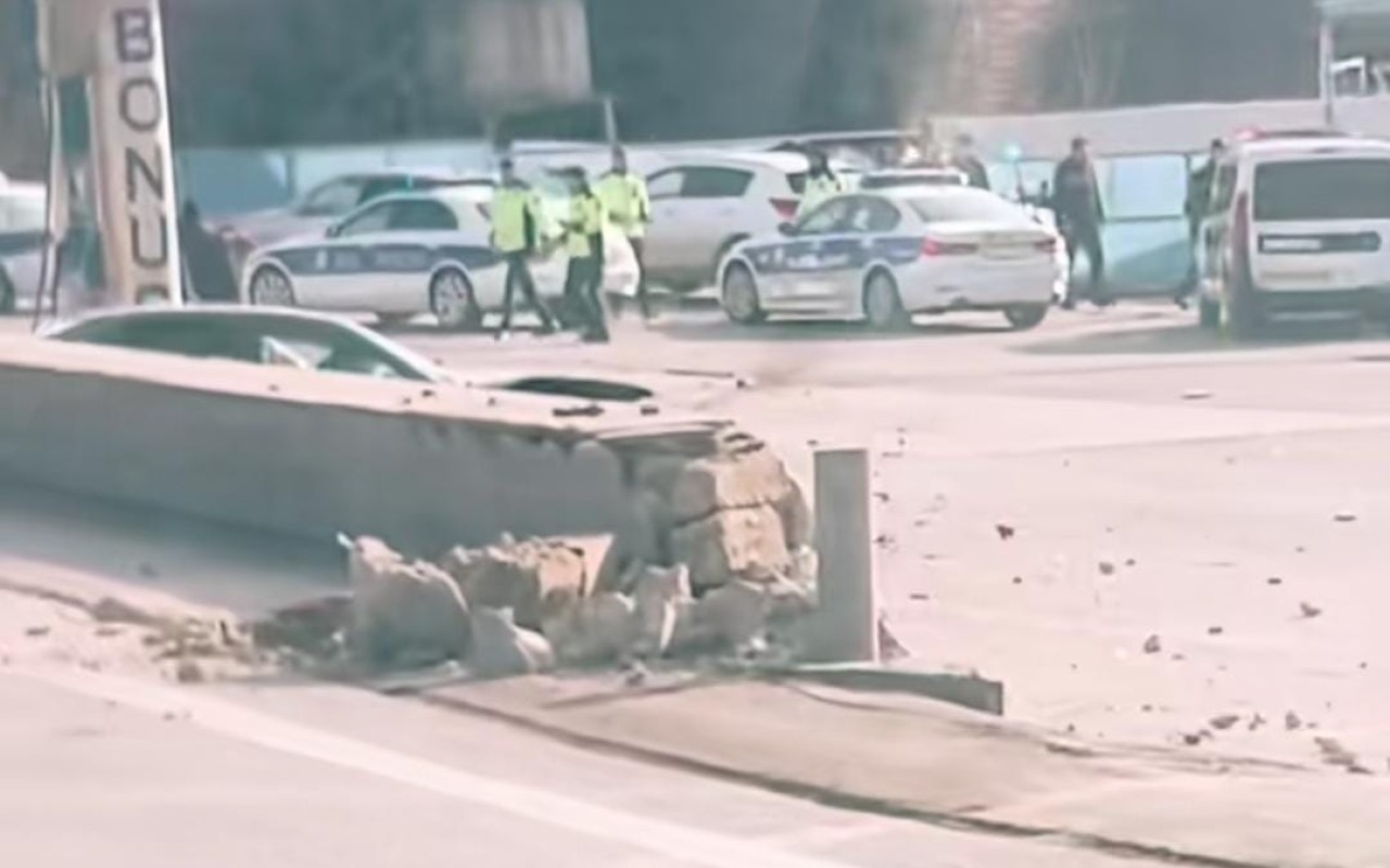 Yol polisi avtomobili qəzaya düşdü - VİDEO