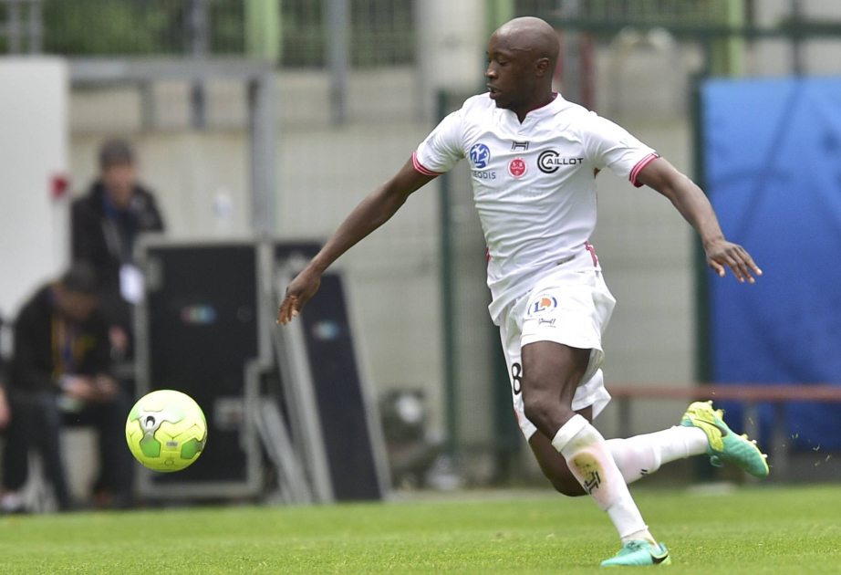 "Qarabağ" məşhur futbolçunu transfer etmək istəyir