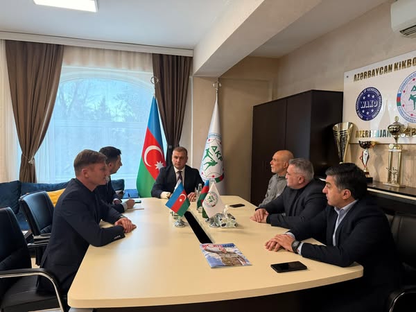 Qalmaqallı idmançılar federasiyadan QOVULDULAR