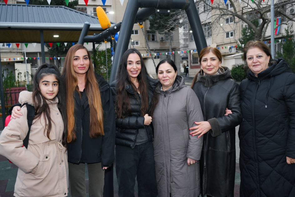 Leyla və Arzu Əliyevalar açılışa qatıldı - FOTOLAR