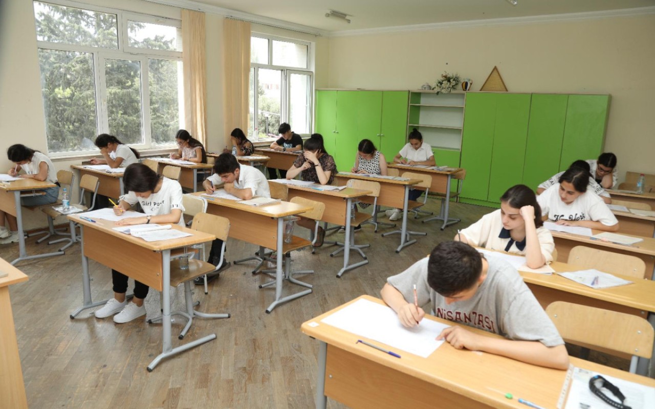Ali məktəblərə qəbul imtahanlarının vaxtı açıqlandı