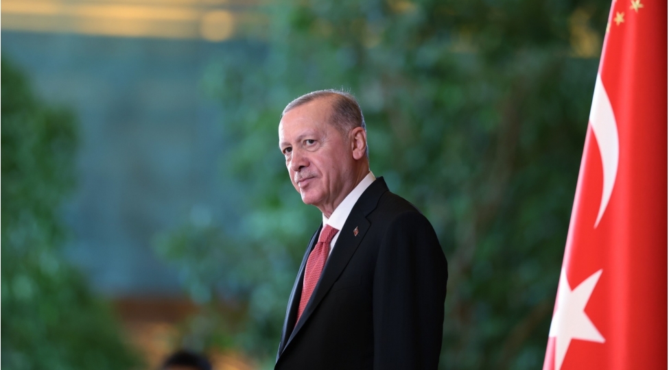 Ərdoğan növbəti dəfə prezidentliyə namizəd OLA BİLƏR
