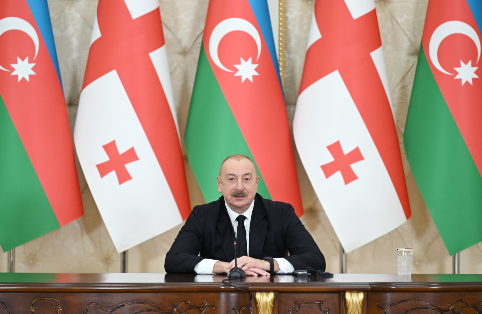 Siyasi əlaqələrimiz qonşular üçün nümunə ola bilər