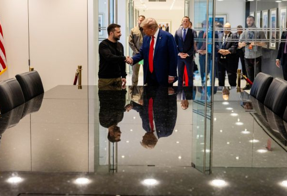 Zelenski Trampı belə təbrik etdi